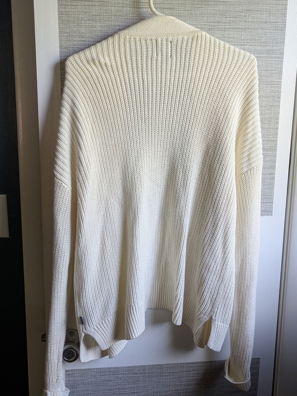 GAP Women's Ivory Ribbed Button-Front Cardigan - Picture 2 of 3